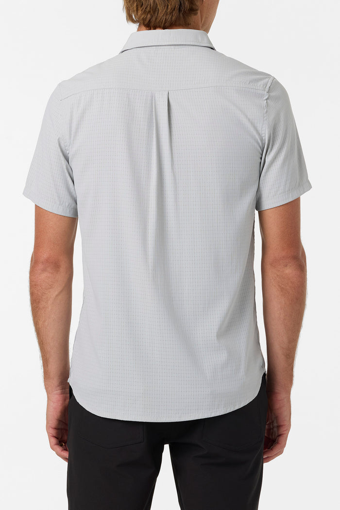 TRVLR Perforated Standard Fit Shirt - High-Rise | O'Neill