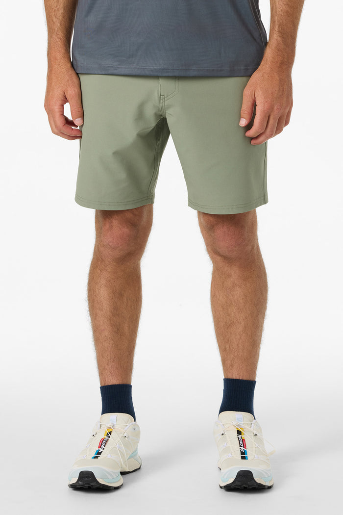 TRVLR Recon 18" Hybrid Shorts - Sage | O'Neill