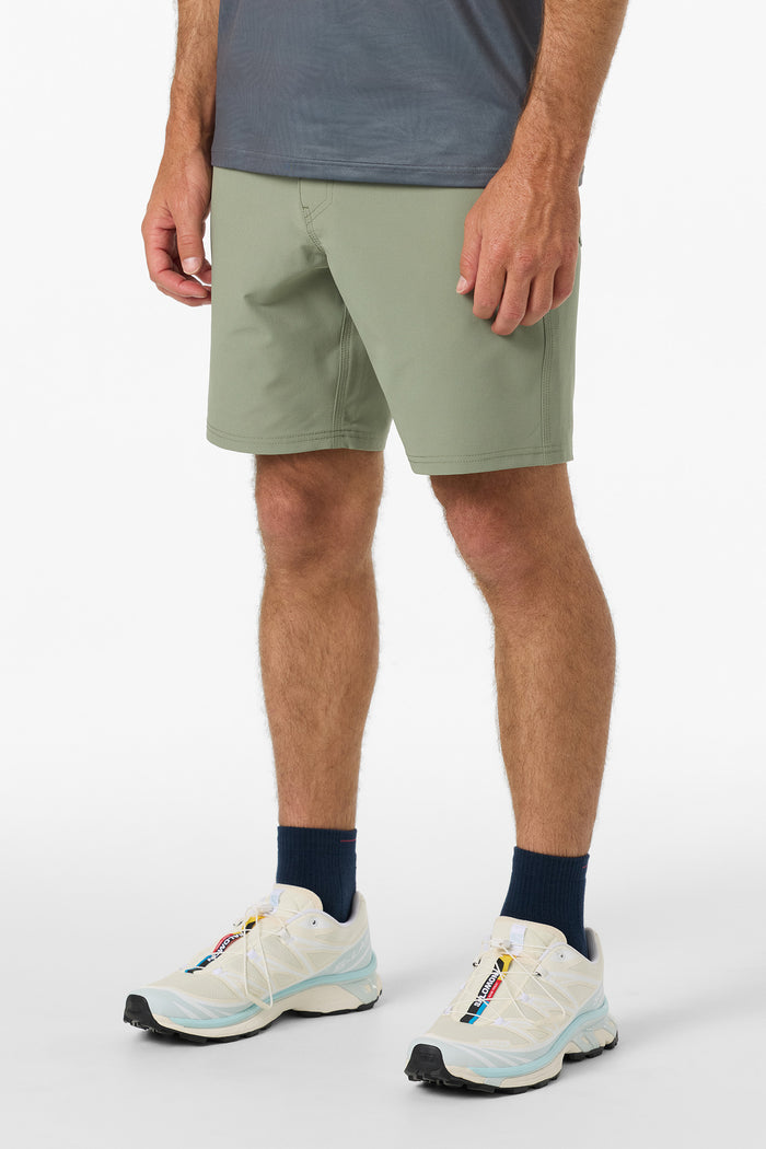 TRVLR Recon 18" Hybrid Shorts - Sage | O'Neill