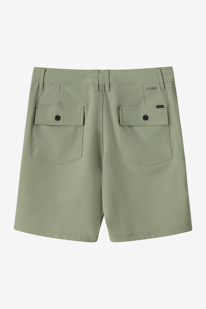 TRVLR Recon 18" Hybrid Shorts - Sage | O'Neill