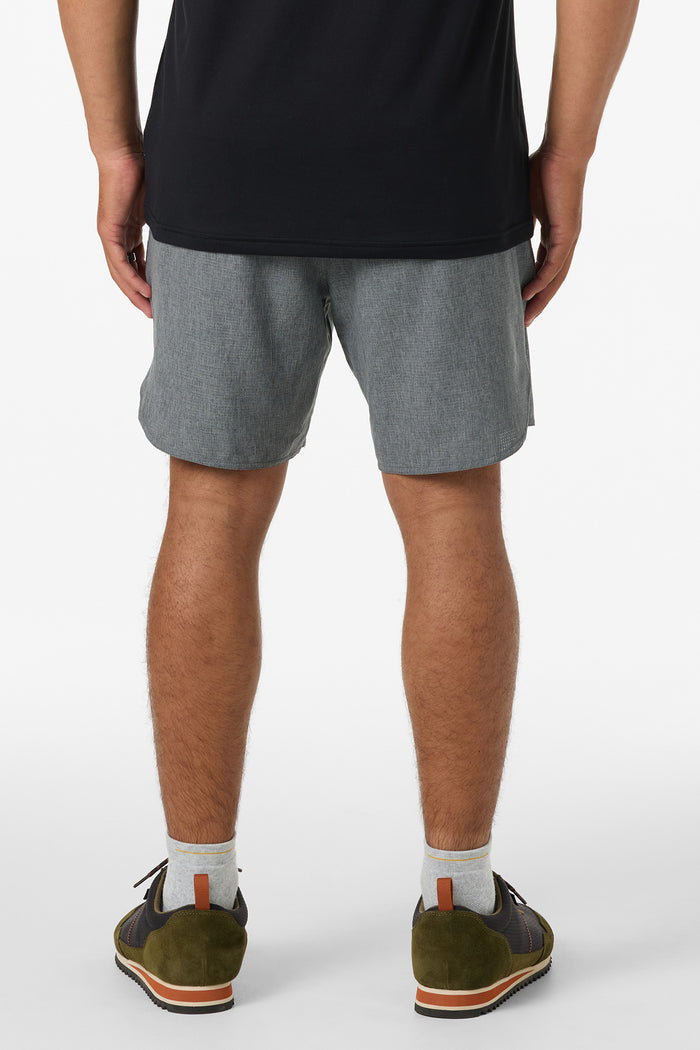 TRVLR Tech Lined 17" Hybrid Shorts - Hthr Dark Shadow | O'Neill