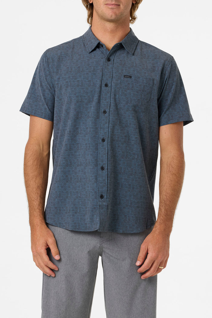 TRVLR UPF Standard Fit Shirt