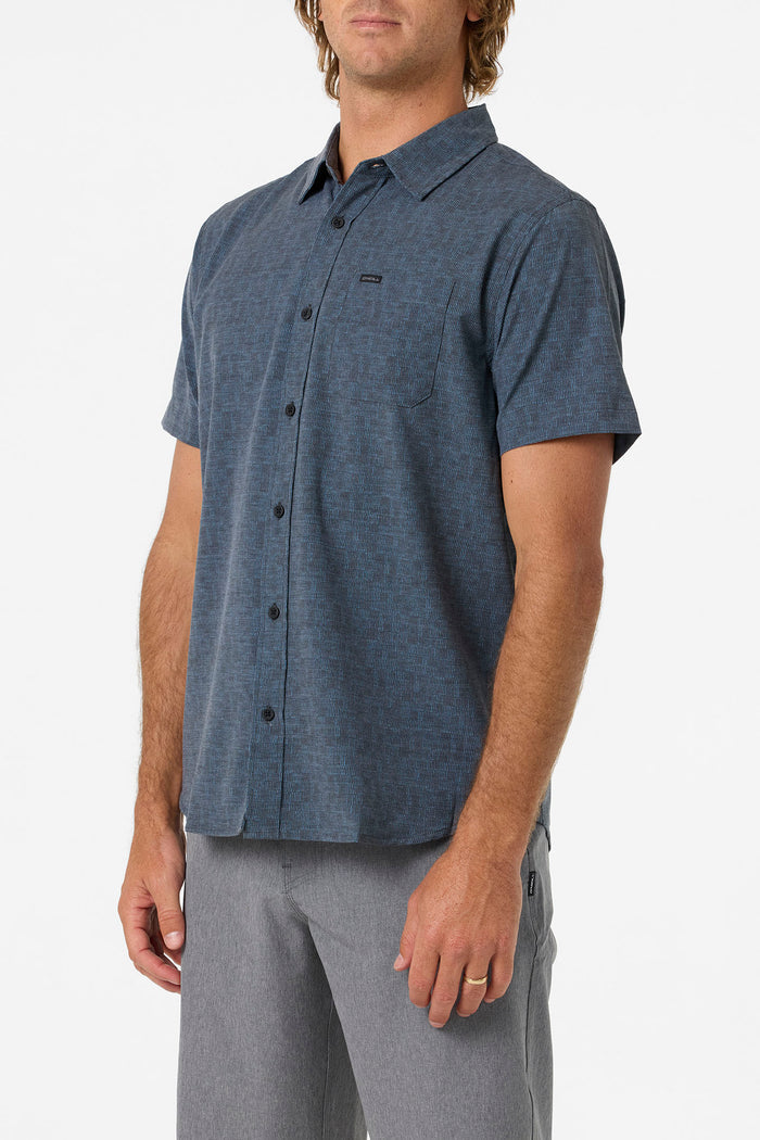 TRVLR UPF Standard Fit Shirt