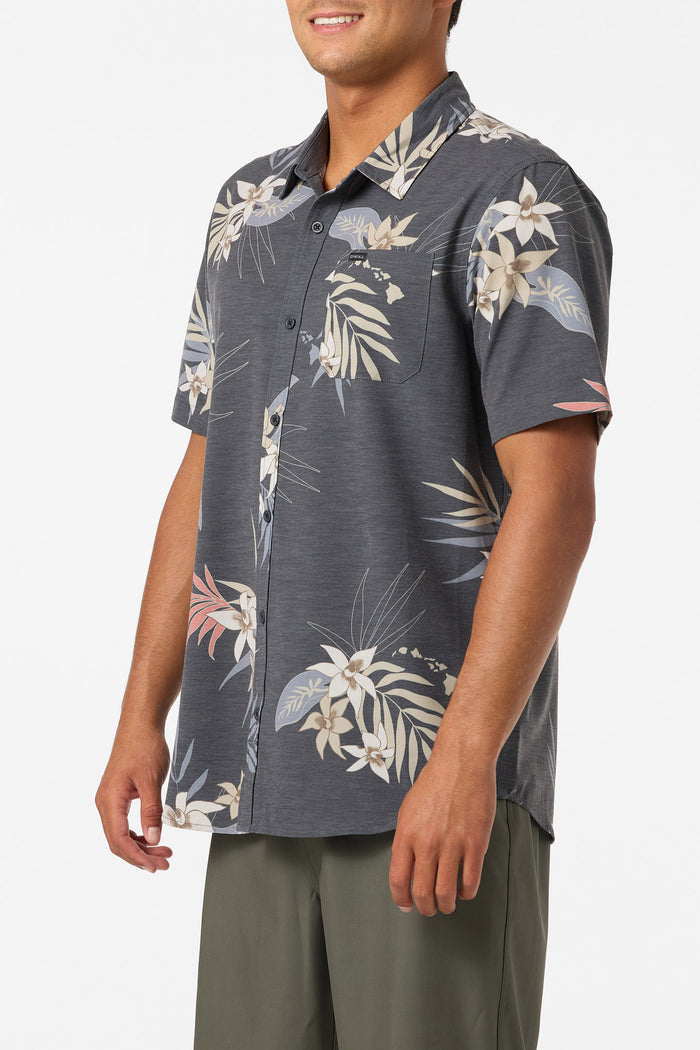 TRVLR UPF Traverse Hawaii Shirt - Black | O'Neill