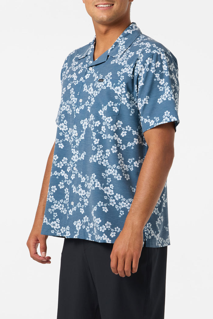 TRVLR UPF Traverse Hawaii Shirt - Midnight Navy | O'Neill