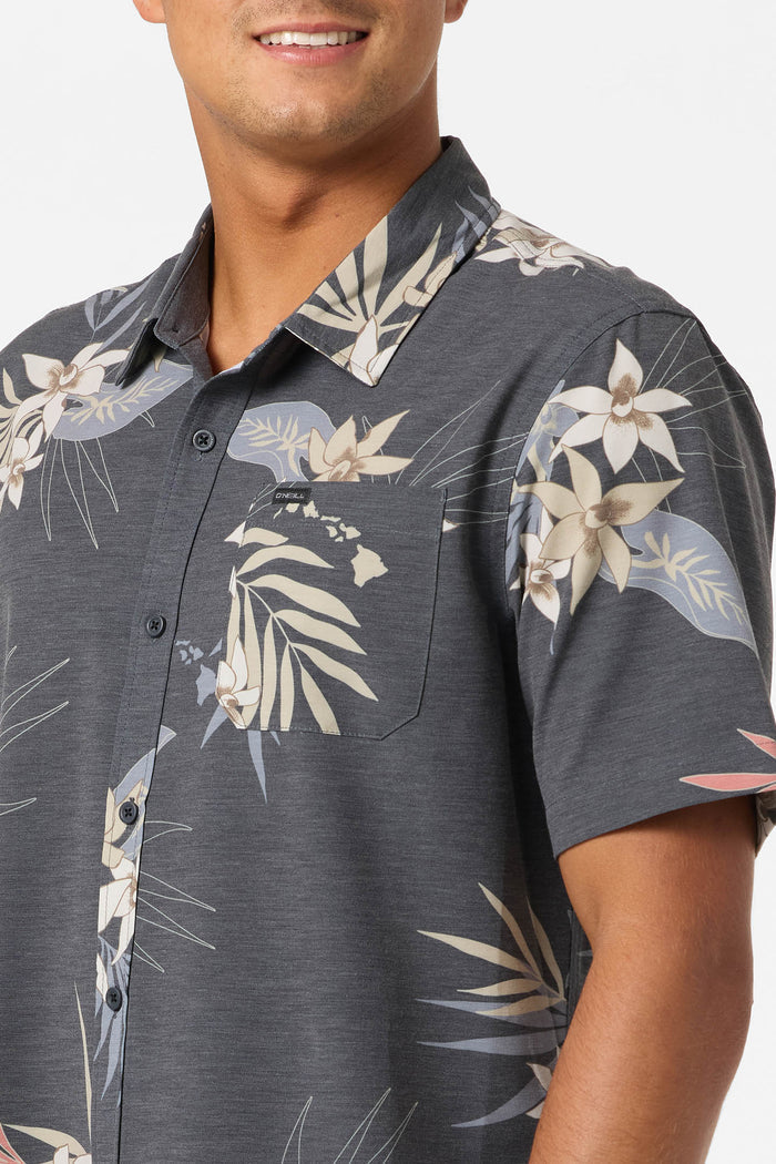 TRVLR UPF Traverse Hawaii Shirt - Black | O'Neill