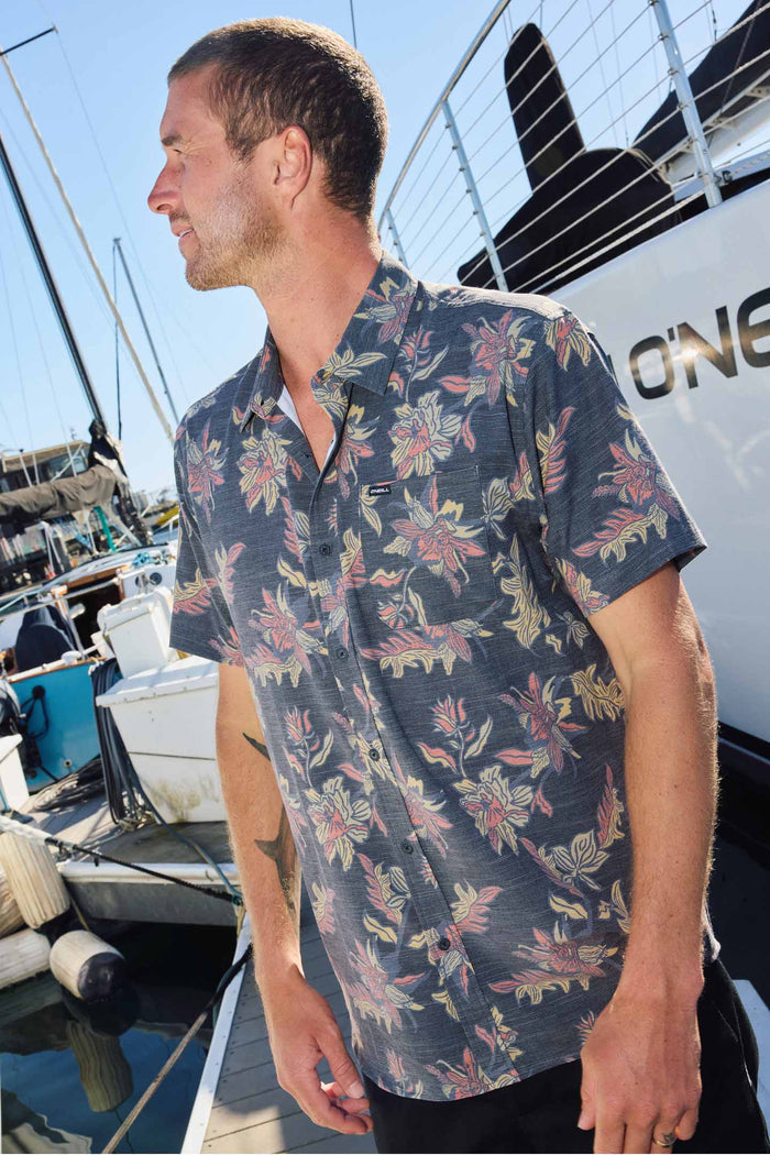 UPF Slub Standard Fit Shirt - Black | O'Neill