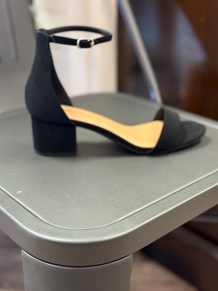 Weekend Heels