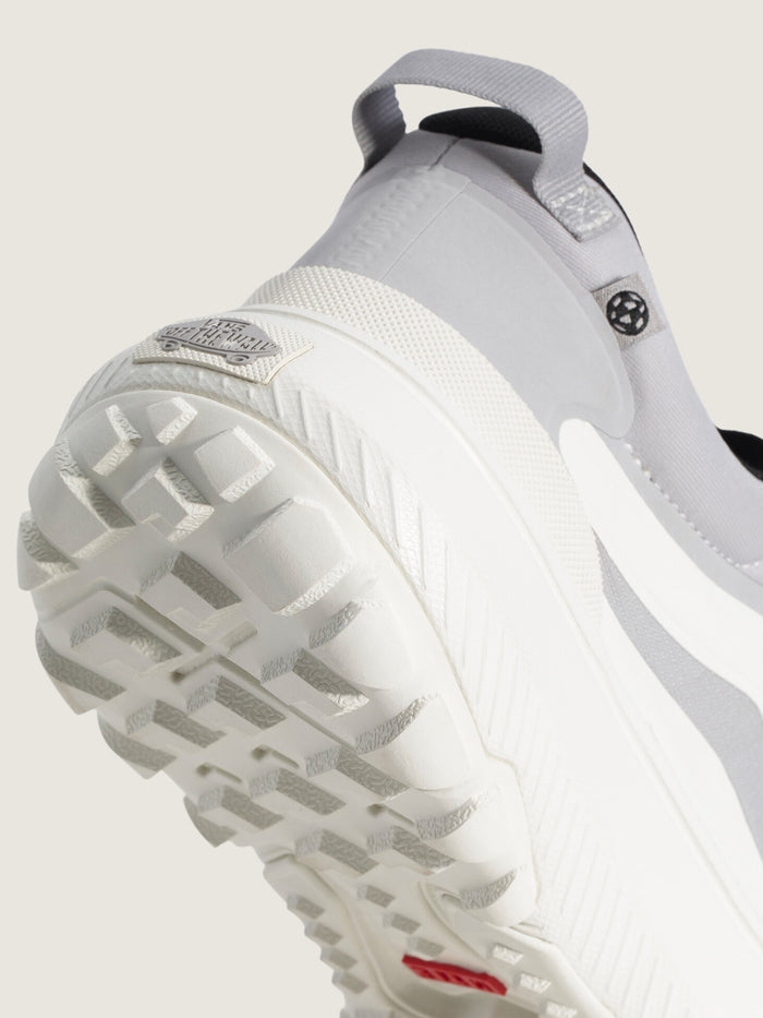 Zapatilla Adulto Crosspath Gris