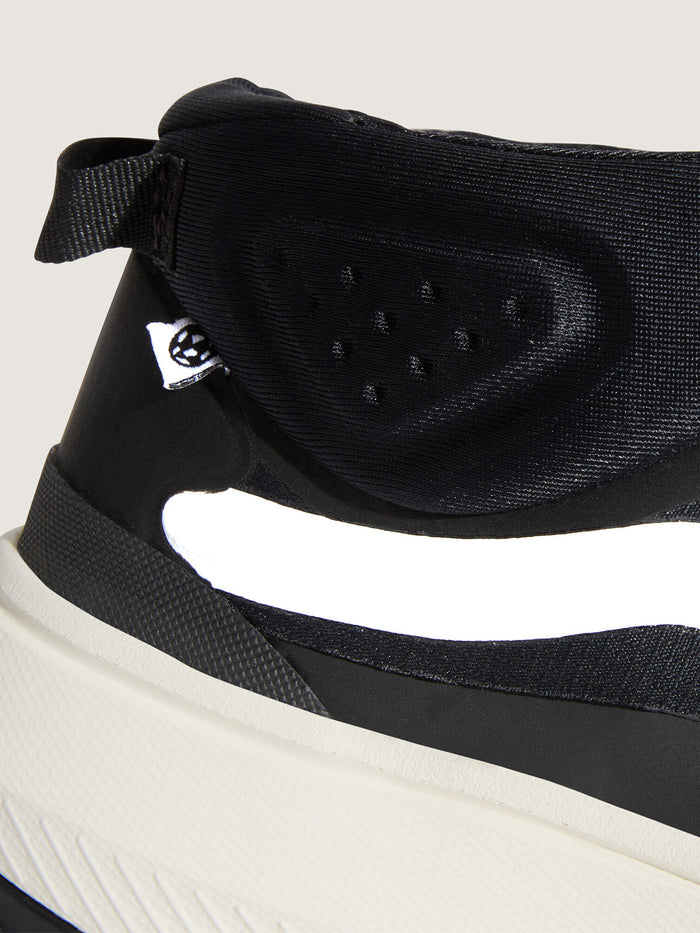 Zapatilla Adulto Mte Crosspath Mid Negro Vans