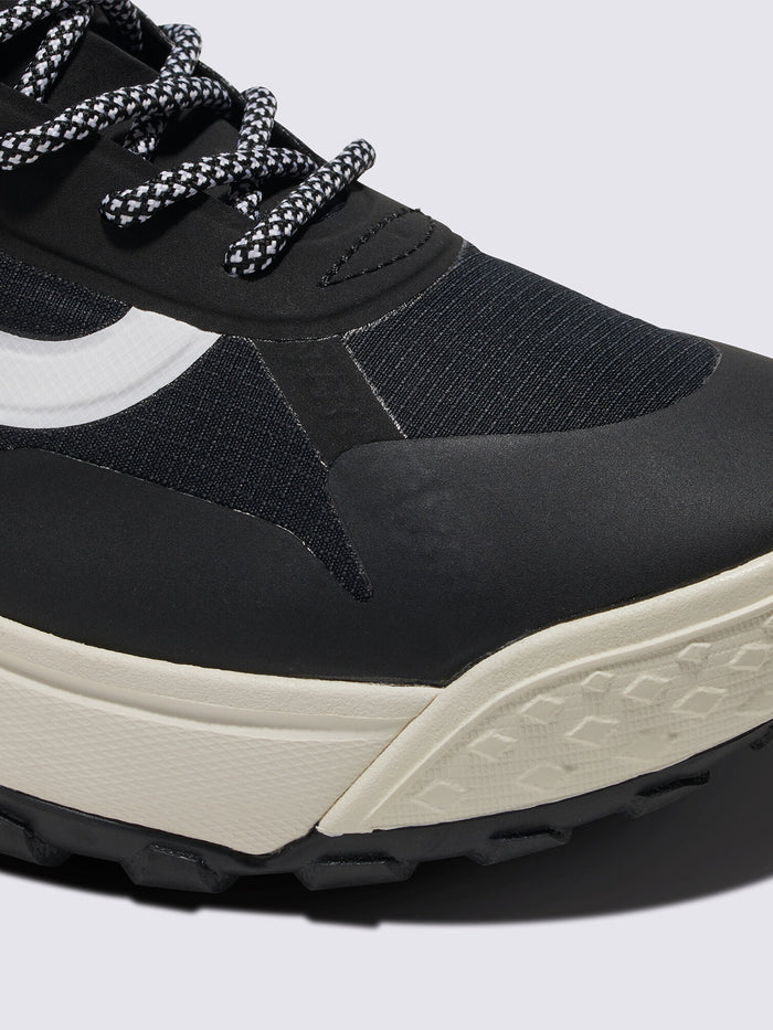 Zapatilla Adulto Mte Crosspath Mid Negro Vans