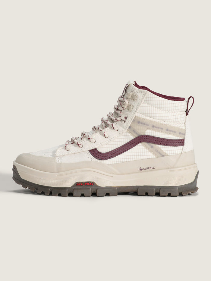 Zapatilla Adulto MTE Sk8-Hi Gore-Tex Blanco Vans