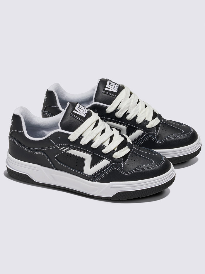 Zapatilla Adulto Upland Negro Vans