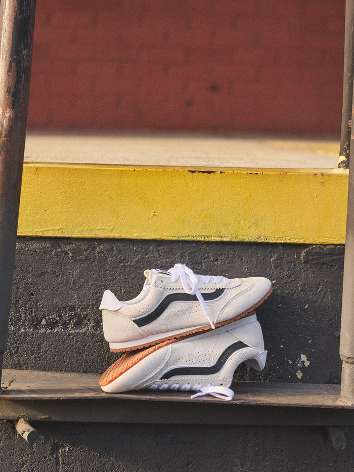 Zapatilla Mujer Super Lowpro Blanco Vans