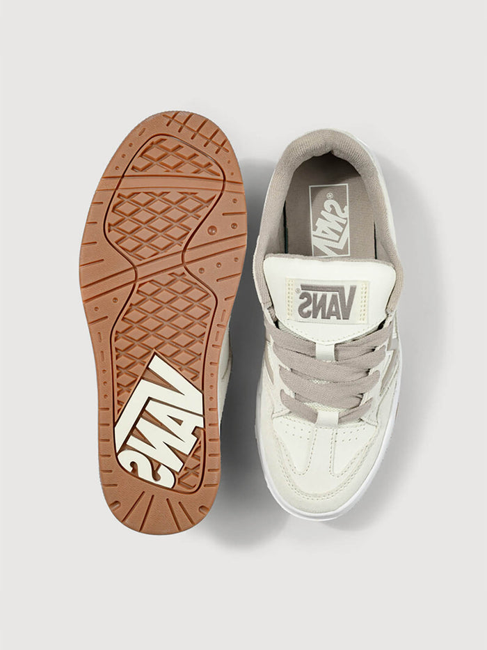 Zapatilla Mujer Upland Beige Vans